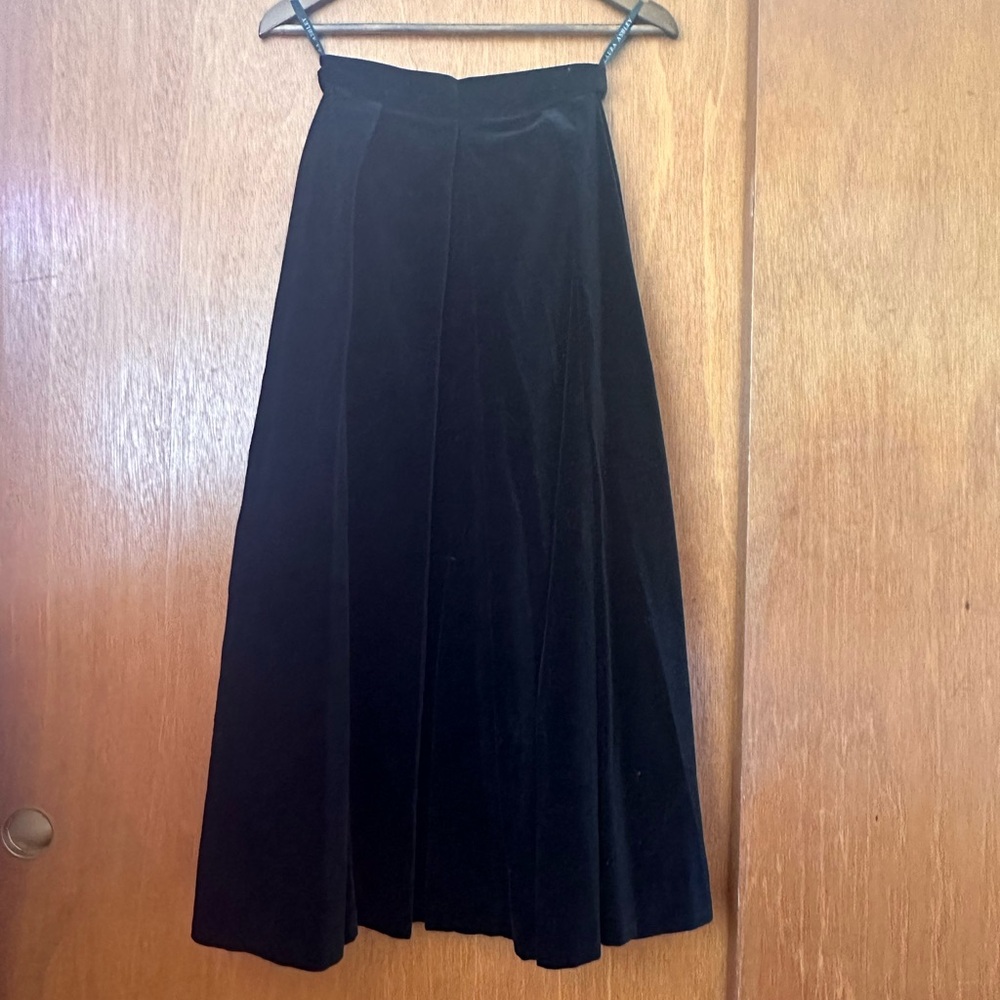 >SALE< Vintage 80s Laura Ashley Velvet Maxi Skirt